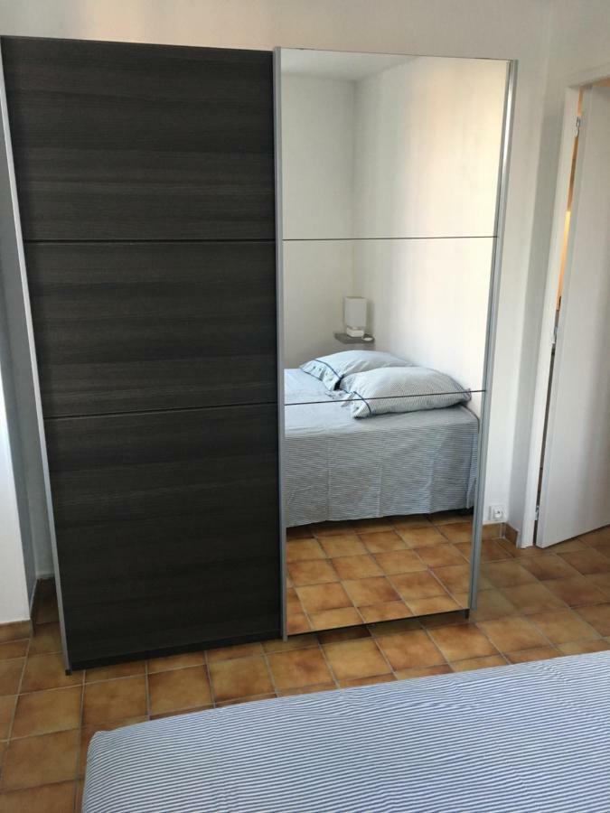 Charmant T2 Rdc Dans Residence Avec Parc Arbore Saint-Pierre-le-Moûtier Exterior foto