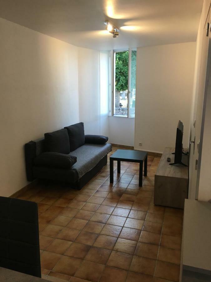 Charmant T2 Rdc Dans Residence Avec Parc Arbore Saint-Pierre-le-Moûtier Exterior foto